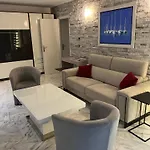 Chic 47m2, 2 Rooms, Ground Floor, Patio, 280m Croisette * Cannes