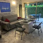 Chic 47m2, 2 Rooms, Ground Floor, Patio, 280m Croisette Apartment Cannes