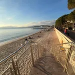 Apartment Chic 47m2, 2 Rooms, Ground Floor, Patio, 280m Croisette Cannes