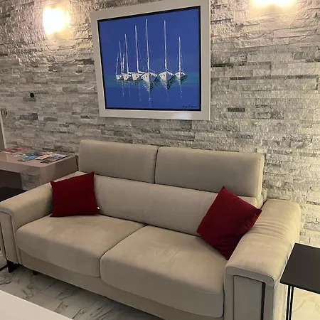 Chic 47m2, 2 Rooms, Ground Floor, Patio, 280m Croisette Apartment *